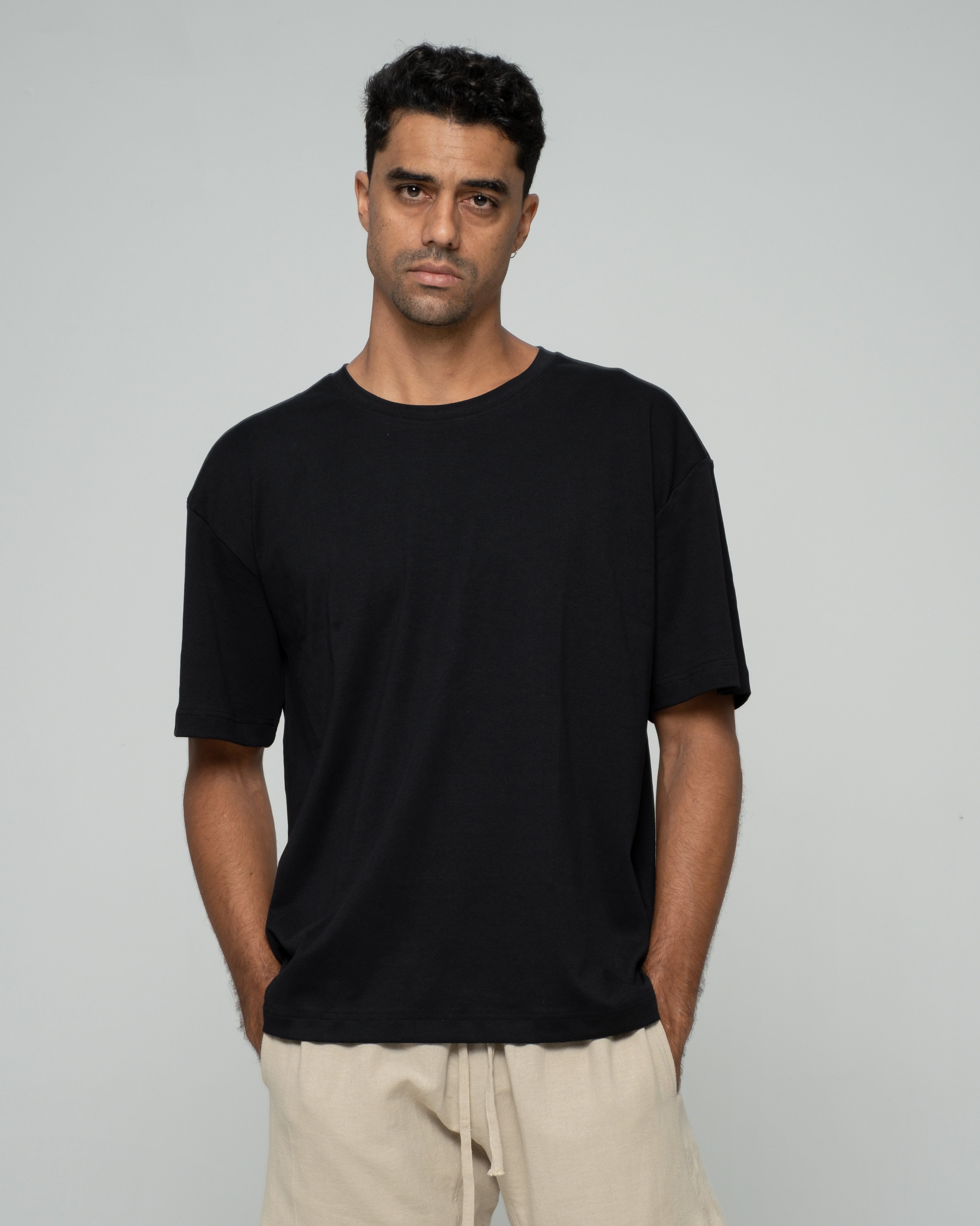 Kavash T-Shirt - Black