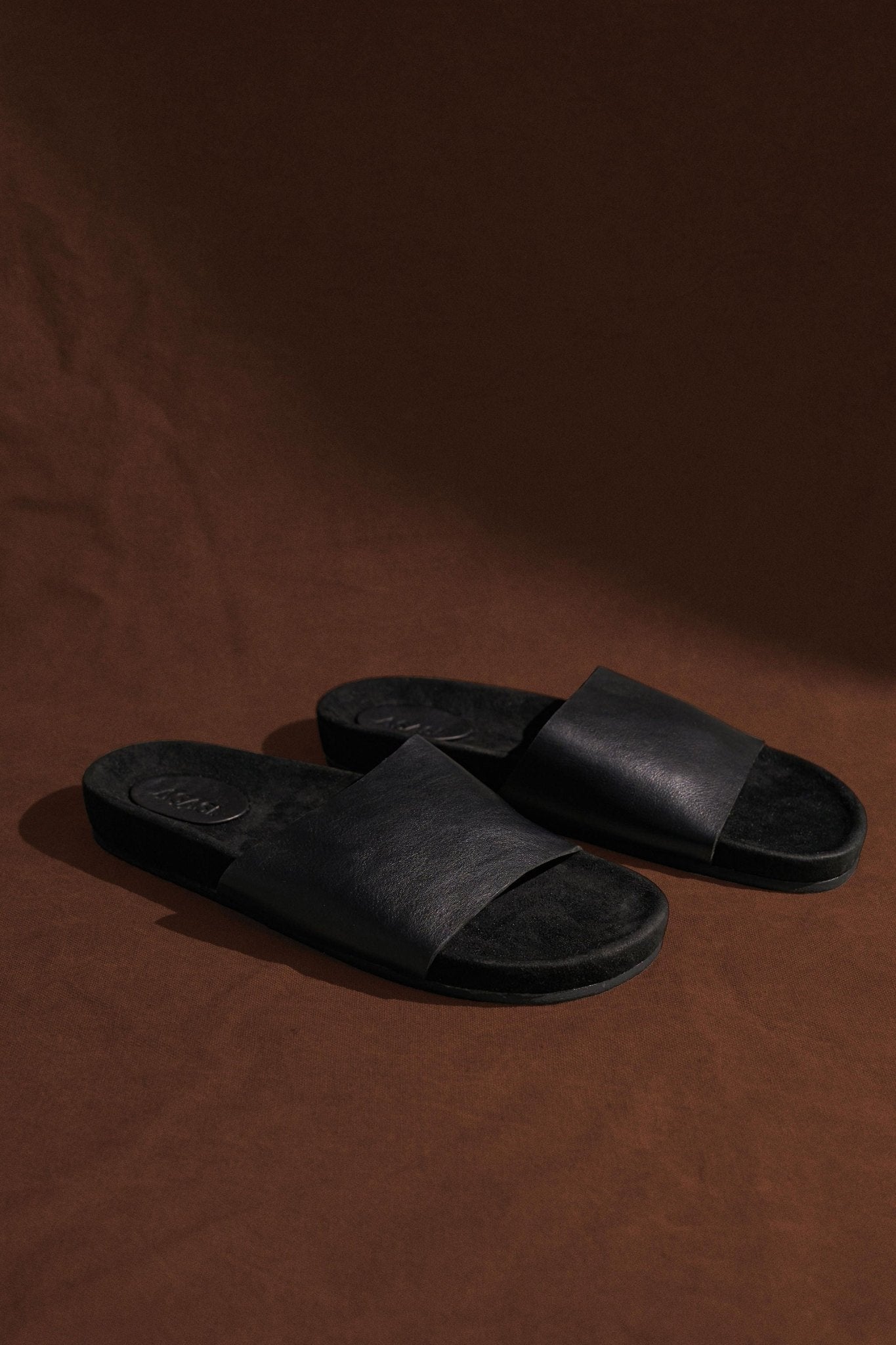 Noble Slides - Raven - Studioasasi