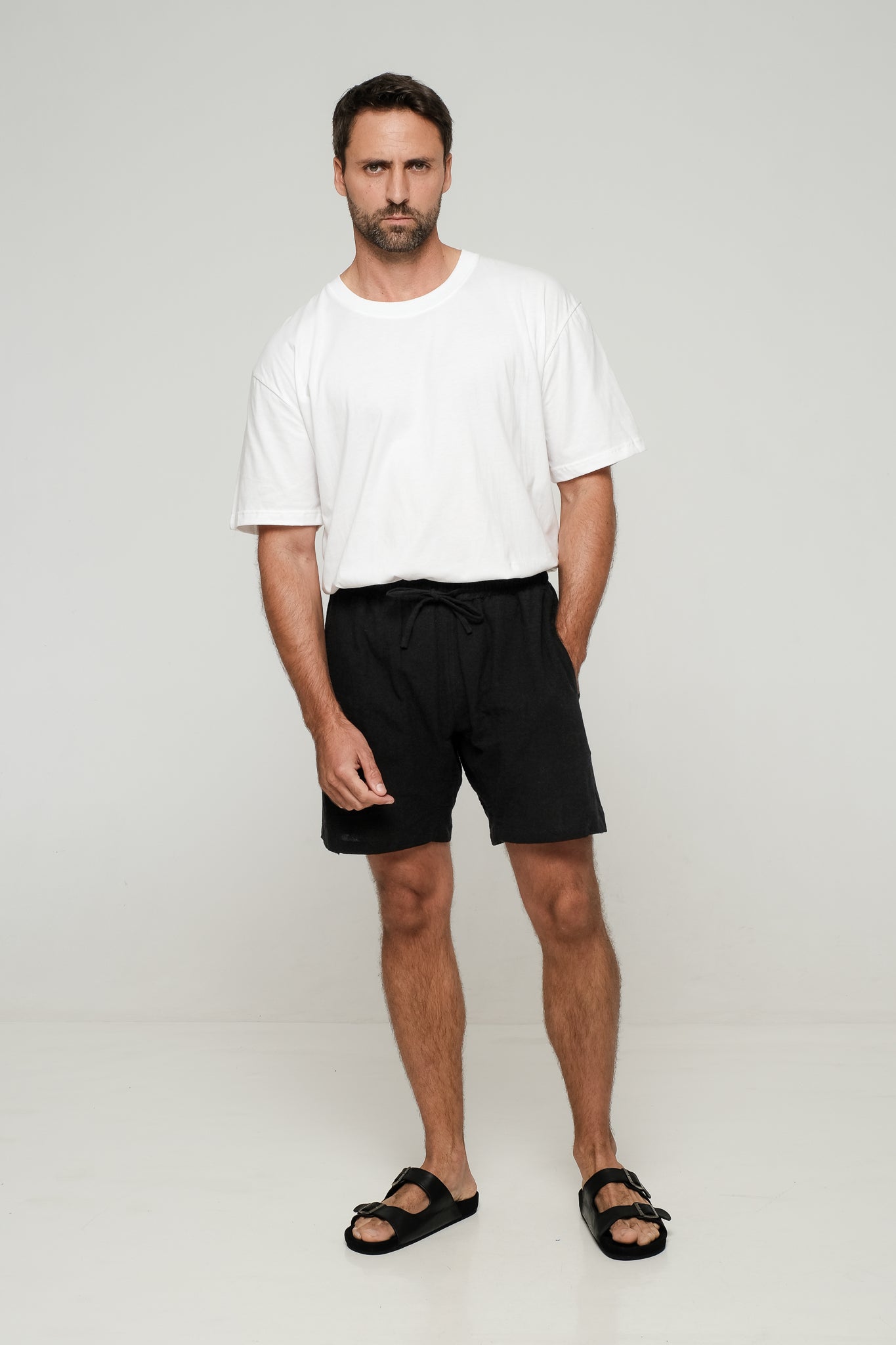 Origin Shorts - Black - Studioasasi